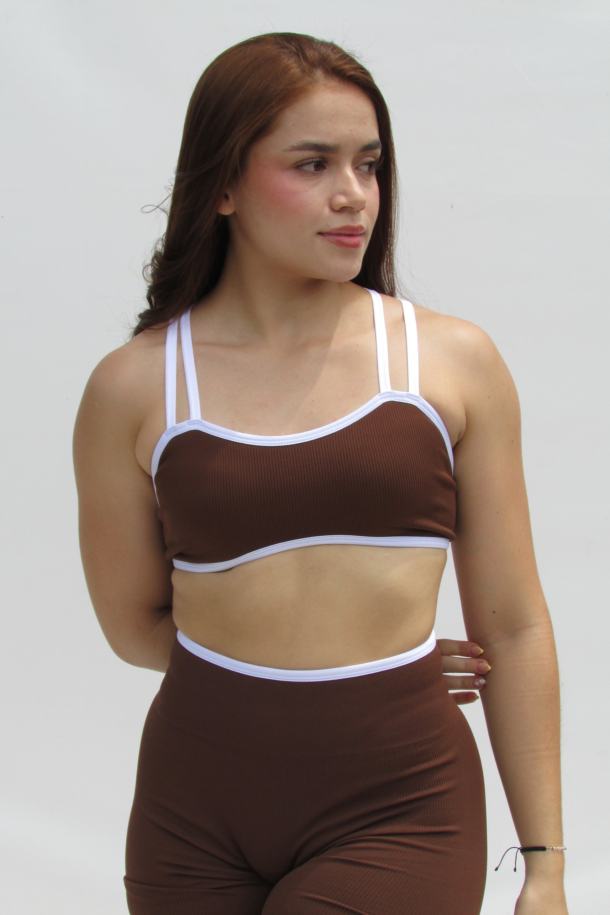Set Lineas Short Café